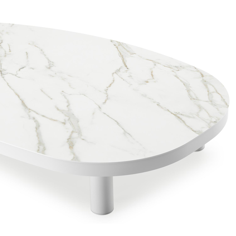 Donato loungetafel in wit aluminium en volkeramiek calacatta - L 151 x B 90 x H 25 cm