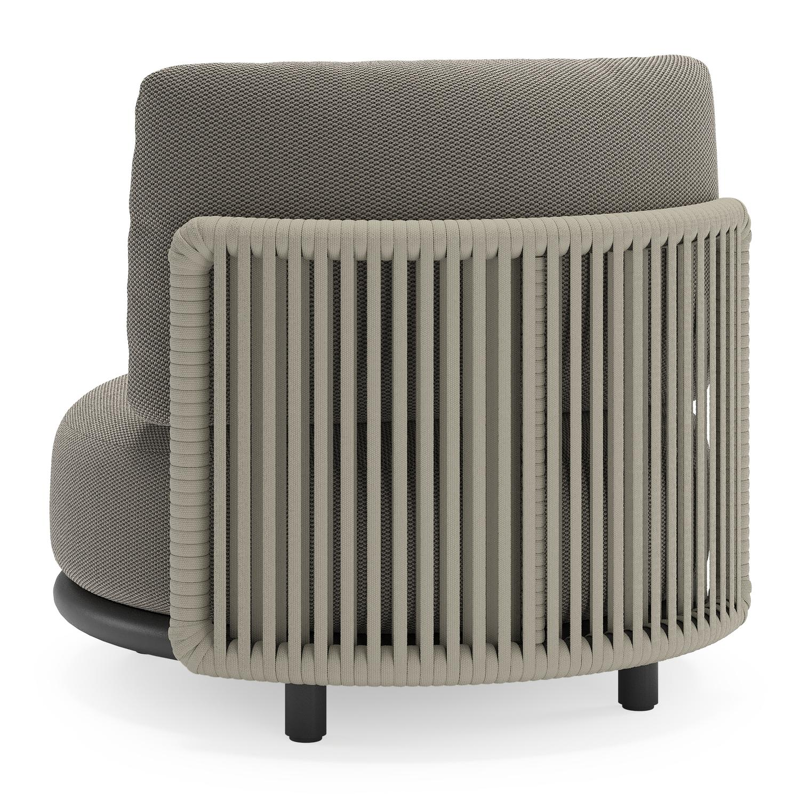 Fauteuil de jardin Lomano en aluminium noir et corde luxe plate tissée verticalement beige et coussins en all weather sunbrella® luxe Lopi Charcoal