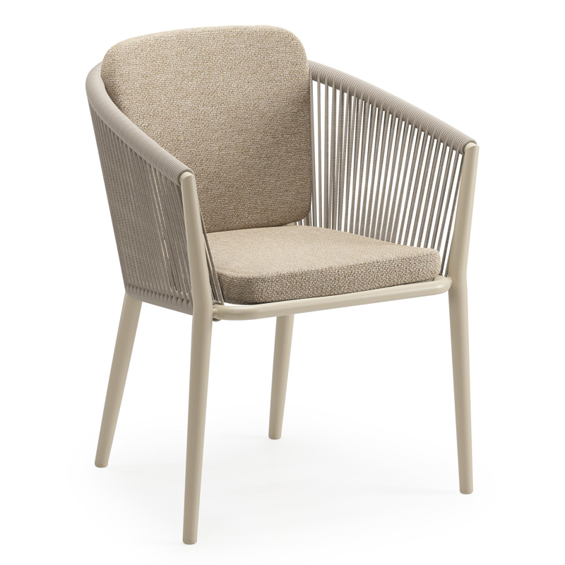Chaise de jardin empilable Orso en aluminium beige et corde ronde tissée carrée beige avec coussin en Chêne de Madagascar All Weather Cosytica