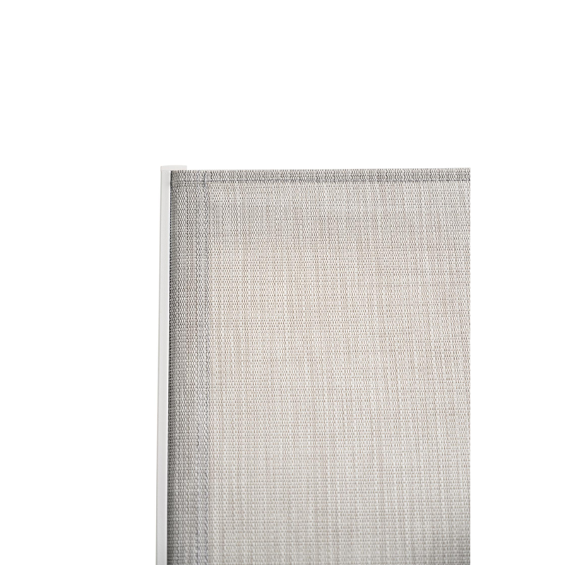 Tora tuinset in wit aluminium en naturel polywood tafelblad met 4 stapelbare Bahia tuinstoelen