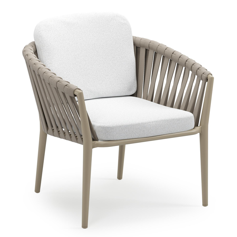 Orso low dining tuinstoel in beige aluminium en beige verticaal geweven luxe vlakke brede rope met stoelkussen in All Weather Solica Ego Birch