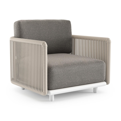 Fauteuil de jardin Organo en aluminium blanc et corde luxe plate tissée verticalement beige et coussin en all weather Sunbrella® luxe chartres drizzle