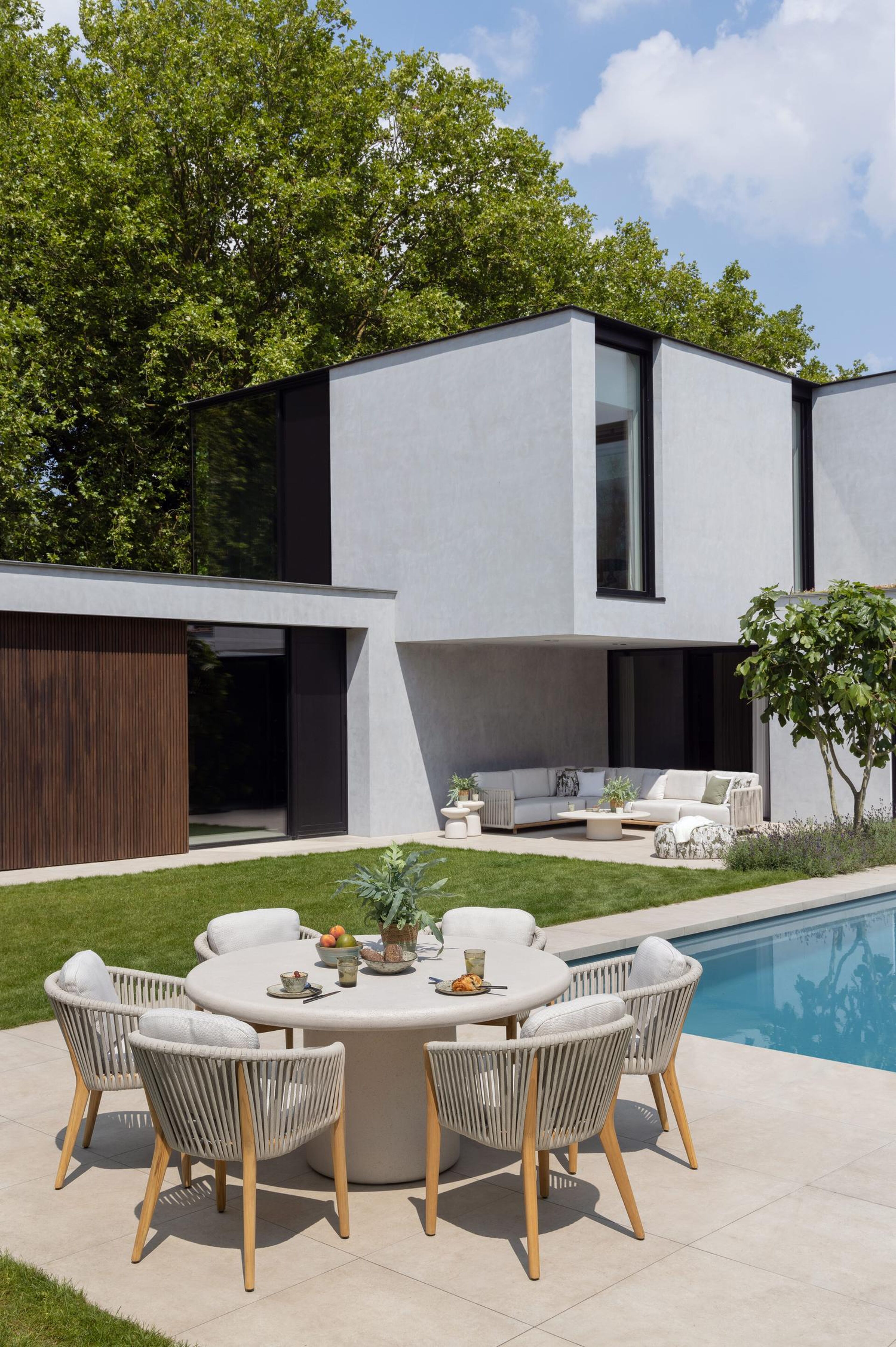 Orso tuinstoel in teak en beige verticaal geweven luxe vlakke rope