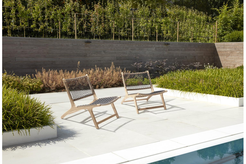 Cosito loungezetel 1-zit in teak en zwart wicker