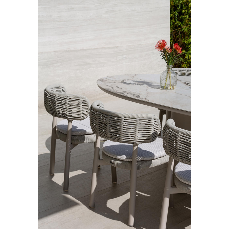 Lomo tuinstoel in beige aluminium en beige vierkant geweven ronde rope