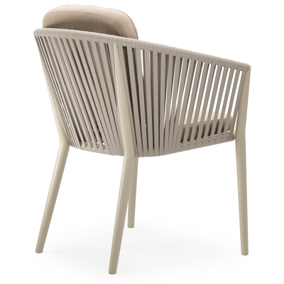 Chaise de jardin Orso en aluminium beige et corde plate tissée verticalement beige avec coussin luxe en All Weather Sunbrella® Luxe Natte Heather Beige