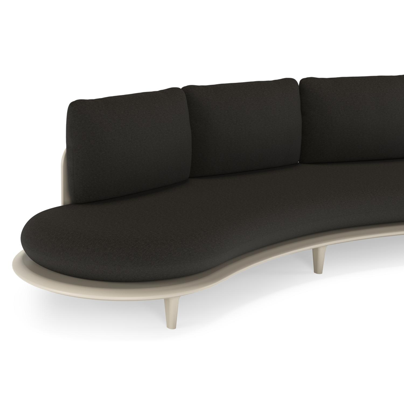 Bomero loungebank in beige aluminium met heritage char all weather sunbrella® luxe kussen