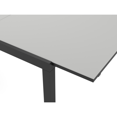 Oviedo tuinset met verlengbare tafel in zwart aluminium en grijs glas tafelblad met 8 stapelbare Oviedo tuinstoelen