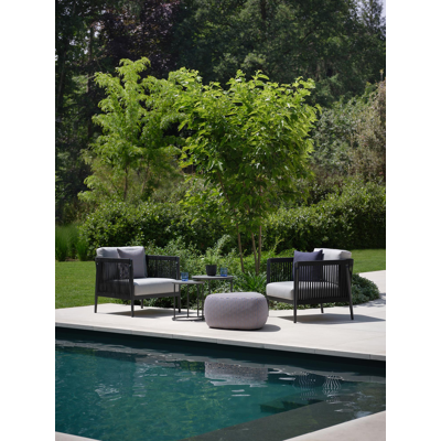 Urbino loungezetel 2 x 1-zit in zwart aluminium en zwart rope met natte grey chine all weather sunbrella® luxe kussen