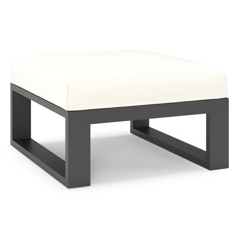 Verato poef in zwart aluminium met natte white all weather sunbrella® luxe kussen