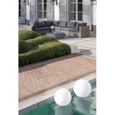 Amari tussenstuk in grijs wicker met polyester kussens