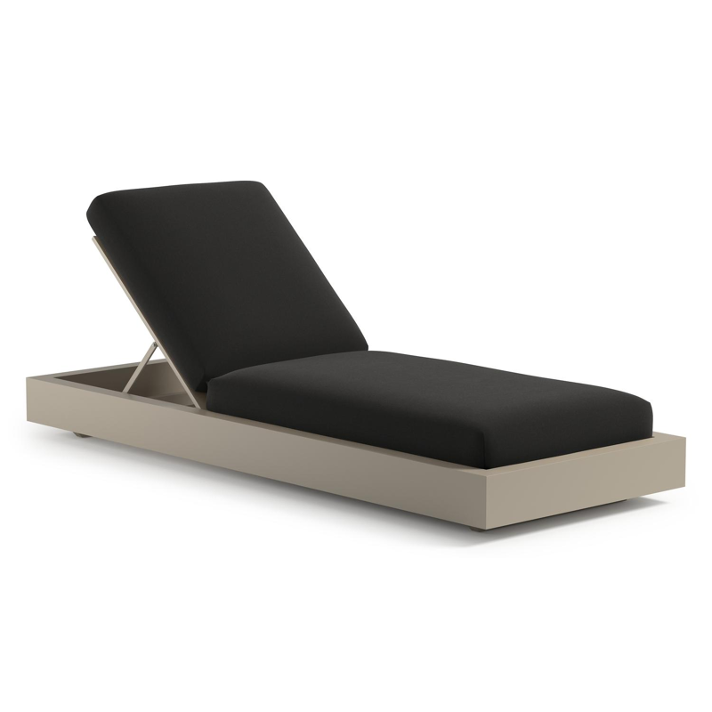 Como verstelbaar ligbed in beige aluminium met natte sooty all weather sunbrella® luxe