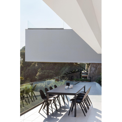 Como tuinstoel in zwart aluminium en zwart kunststof