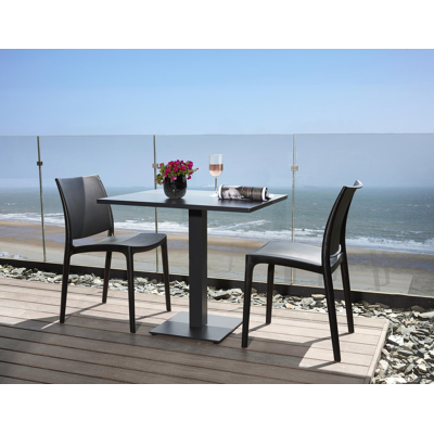 Chaise de jardin empilable Maya noire - matière synthétique