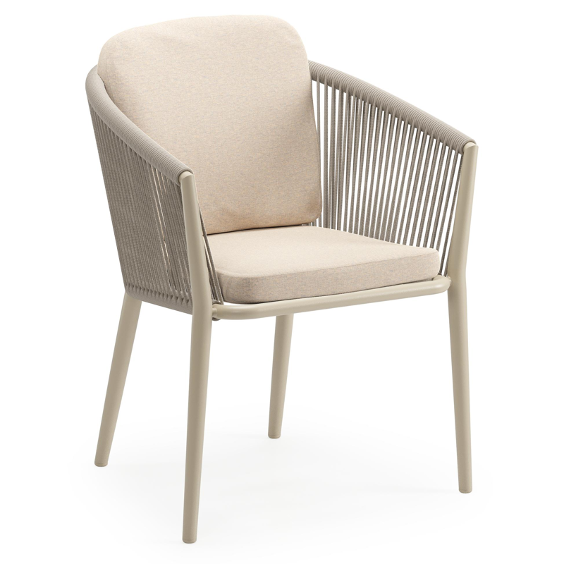 Orso tuinstoel in beige aluminium en beige verticaal geweven ronde rope met luxe zitkussen in All Weather Sunbrella® Luxe Heritage Papyrus