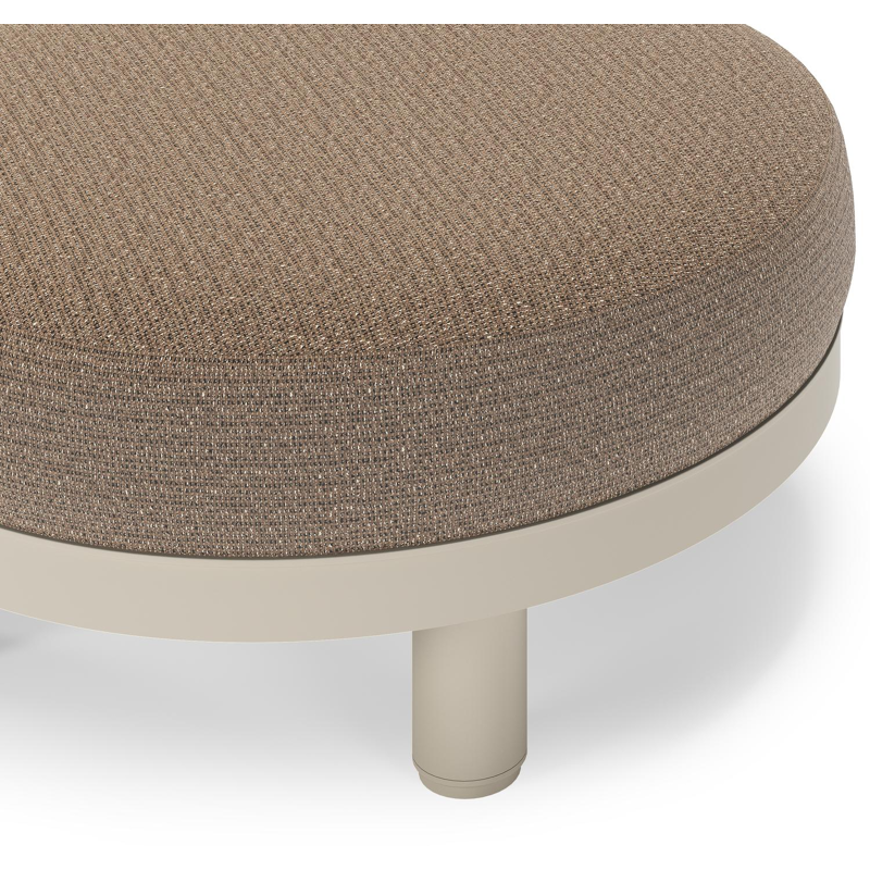 Donato lounge poef in beige aluminium met all weather solica Firenze Bamboe kussen