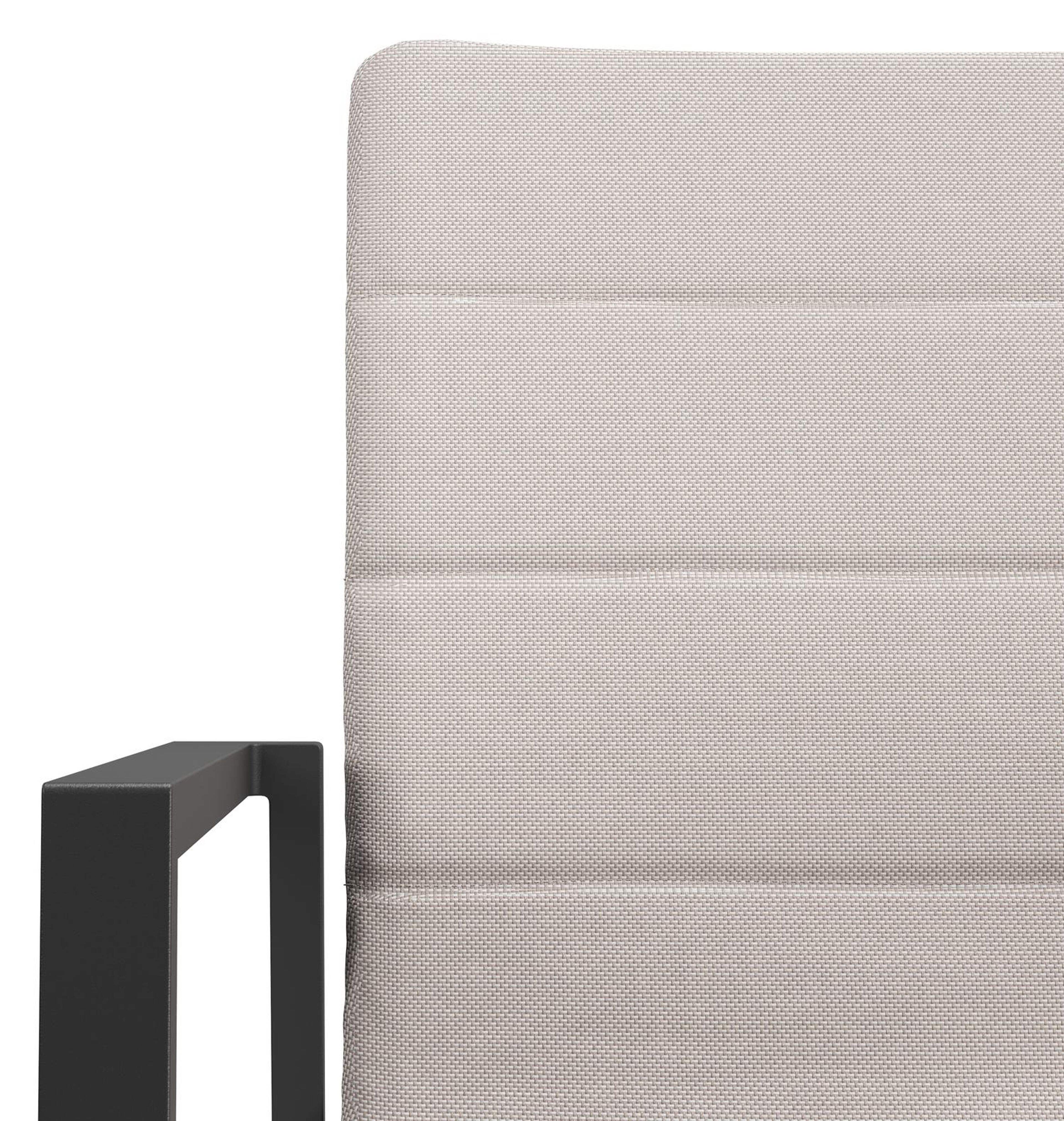 Cirello stapelbare tuinstoel in zwart aluminium en beige luxe textilene