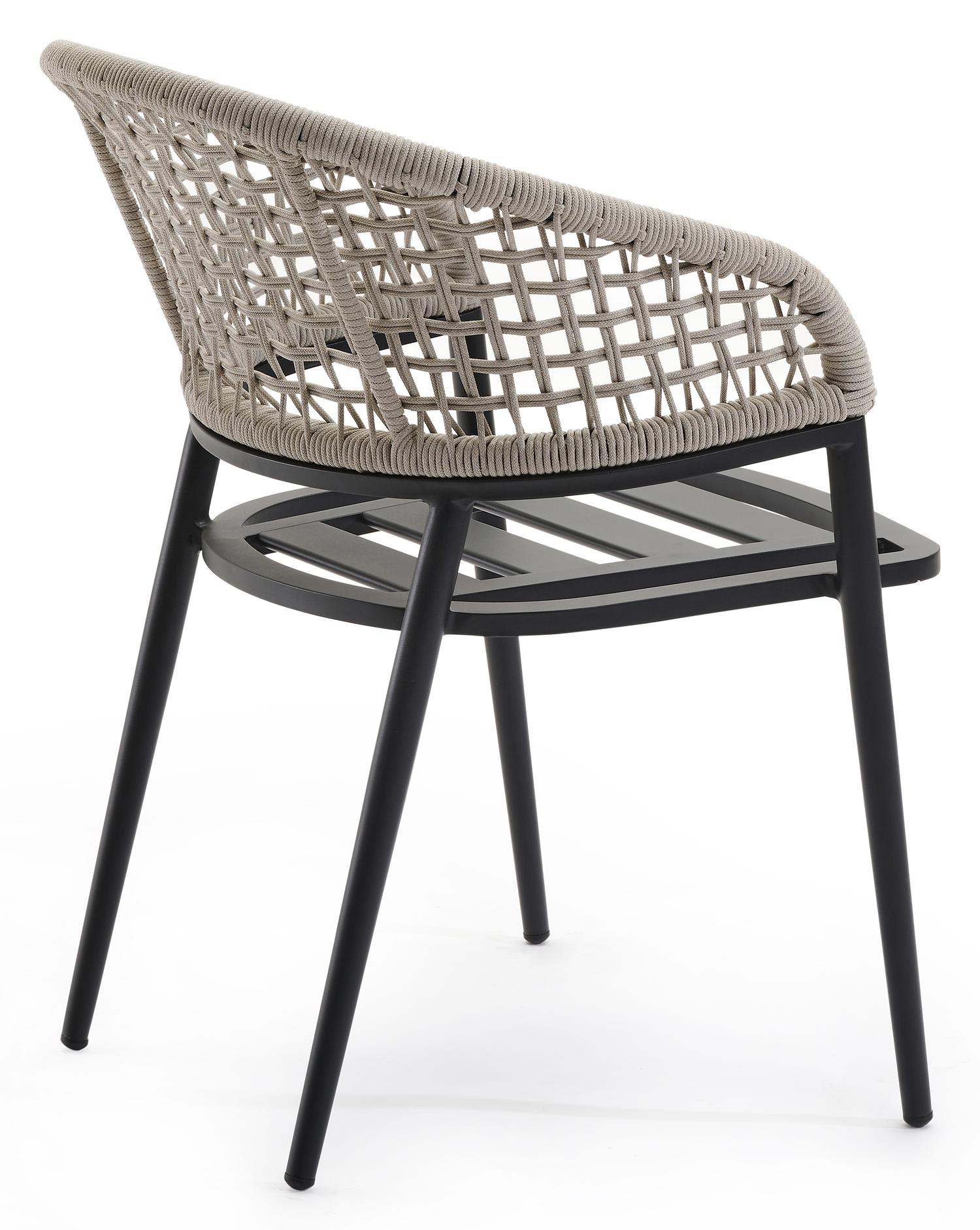 Lacrima tuinstoel in zwart aluminium en beige vierkant geweven ronde rope 