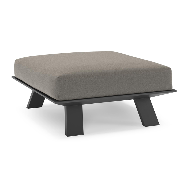 Cesano poef in zwart aluminium met natte dark taupe all weather Sunbrella® luxe kussen