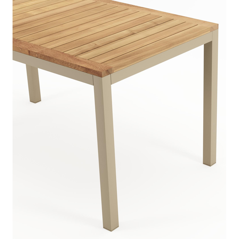 Ensemble de jardin Feltro en aluminium beige et sintered stone natural finish avec 4 chaises de jardin empilable Calobra