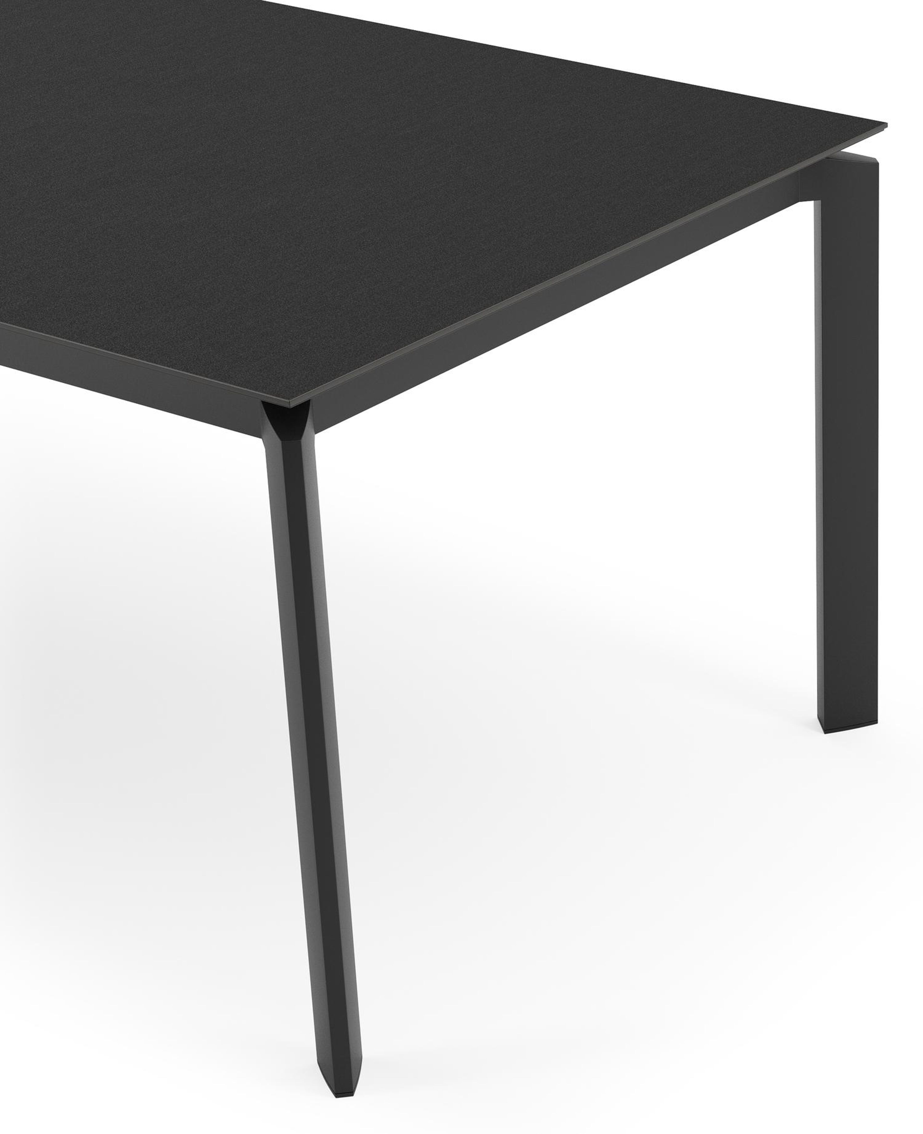 Cirello tuintafel in zwart aluminium en volkeramiek nero black - L 200 x B 100 x H 75 cm