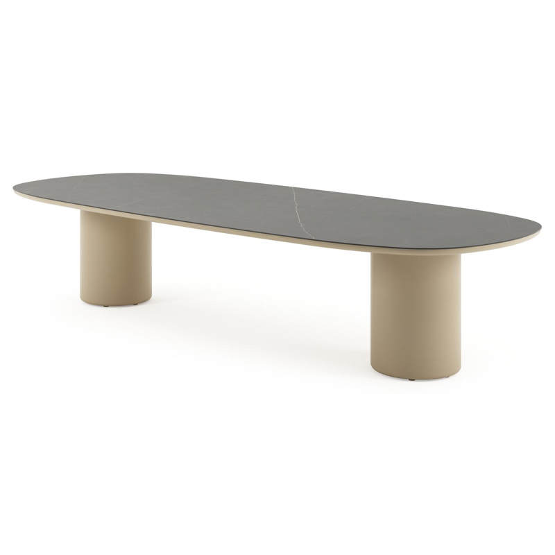 Table de jardin low dining Amico bombo en aluminium beige et céramique pleine Calatorao - Lg. 320 x Lrg. 130 x Haut. 61 cm