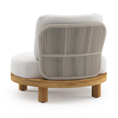 Donato loungestoel in teak en beige verticaal geweven ronde rope met all weather solica Soul Optik kussen