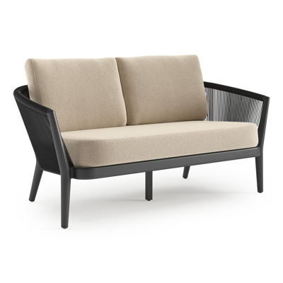 Orso loungebank in zwart aluminium en zwart verticaal geweven ronde rope met Althea Chalk all weather cosytica kussen