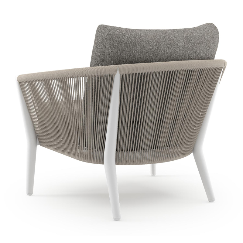 Fauteuil de jardin Orso en aluminium blanc en corde ronde tissée verticalement beige et coussins en all weather sunbrella® luxe Tundra Charcoal