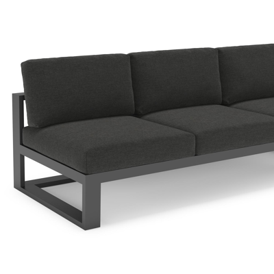 Verato loungehoek in zwart aluminium met chartres sooty all weather sunbrella® luxe kussen