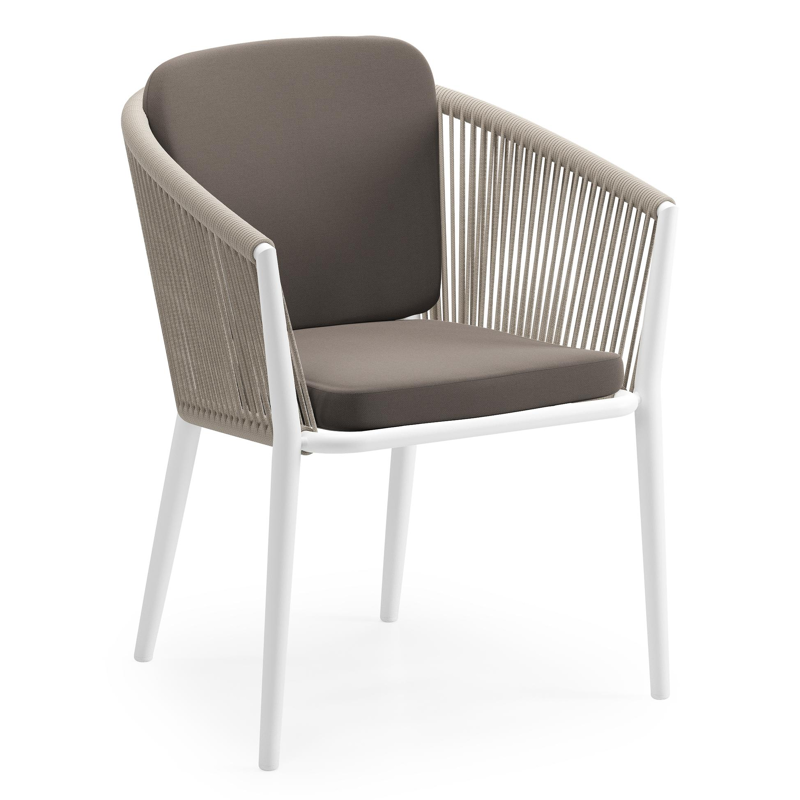Orso tuinstoel in wit aluminium en beige verticaal geweven ronde rope met zitkussen in All Weather Sunbrella® Luxe Natte Nature Grey
