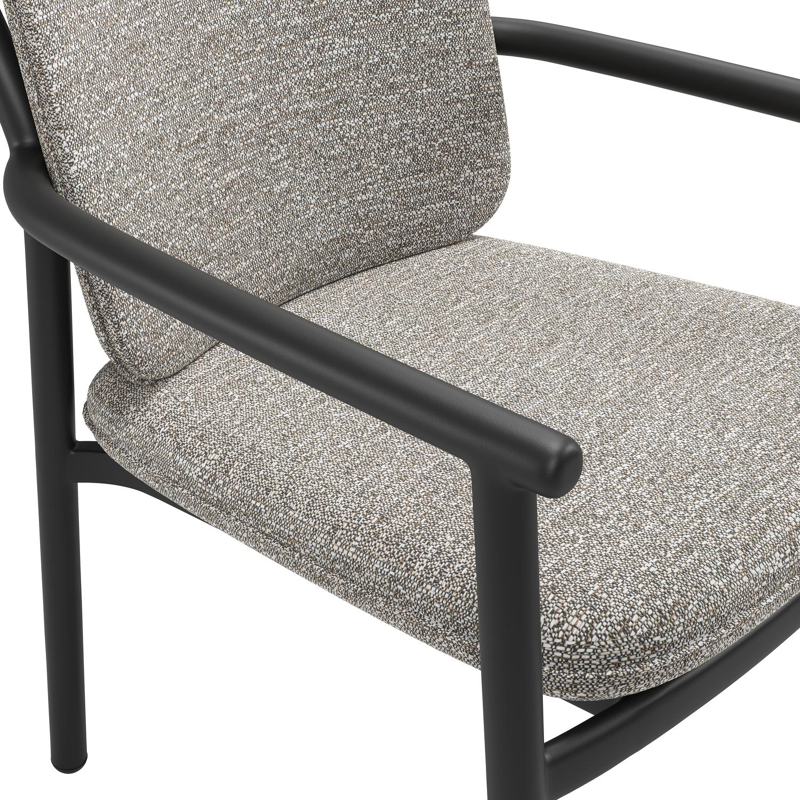 Bono stapelbare tuinstoel in zwart aluminium met stoelkussen in All Weather Sunbrella® Luxe Tundra Pepper