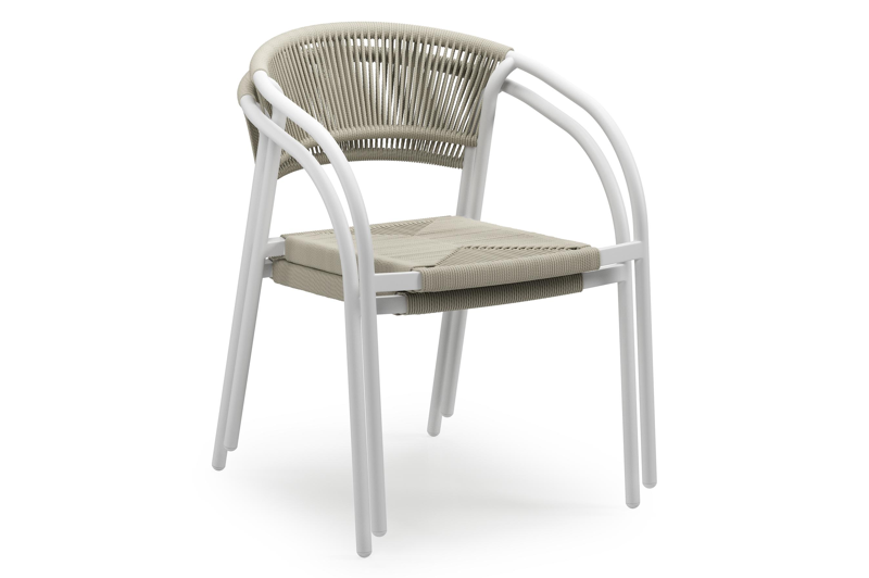 Melo stapelbare tuinstoel in wit aluminium en beige gedraaide ronde wicker