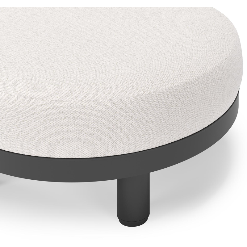 Donato lounge poef in zwart aluminium met All Weather Solica Ego Eggshell kussen