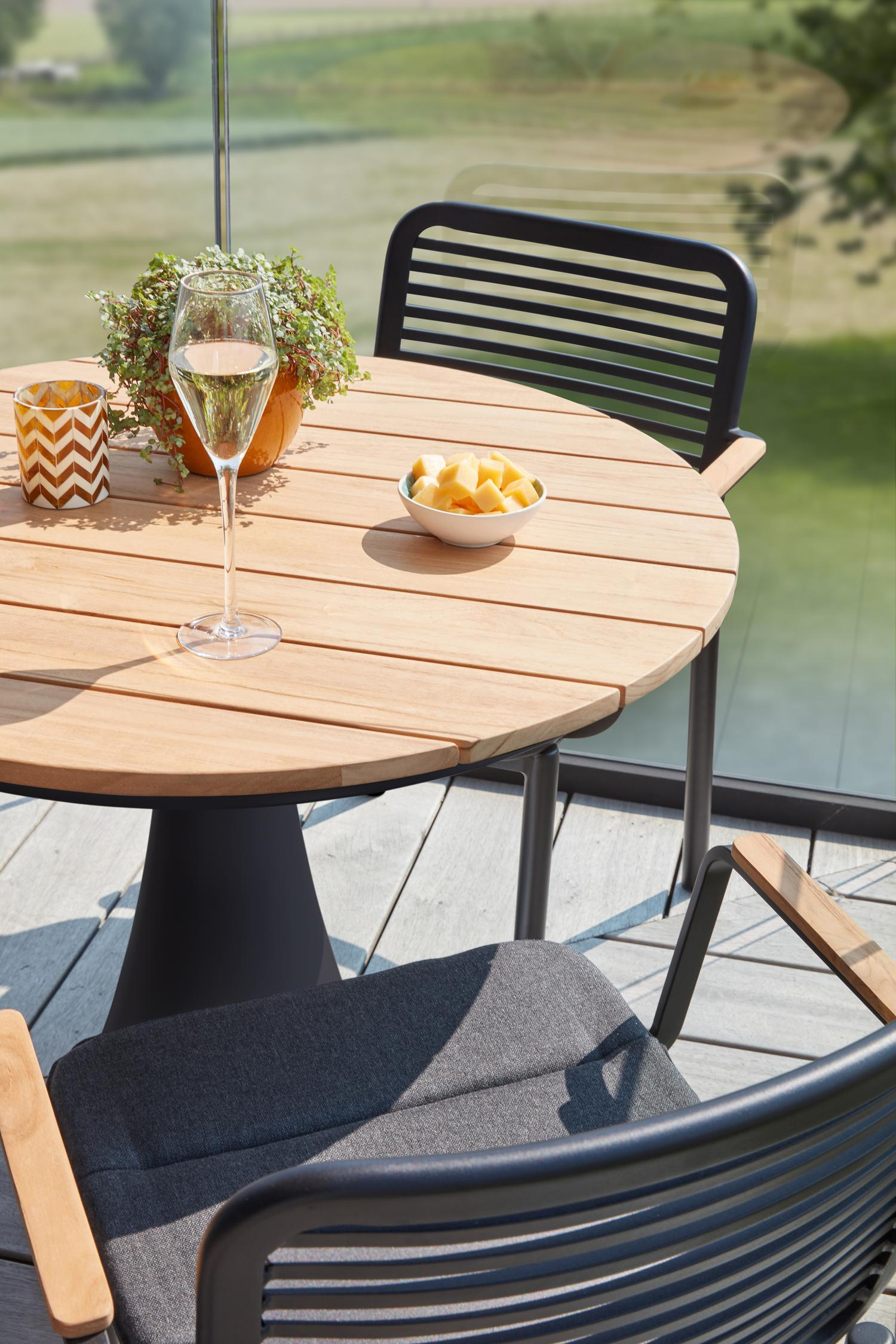 Coussin de chaise Fano en all weather sunbrella® luxe natte sooty