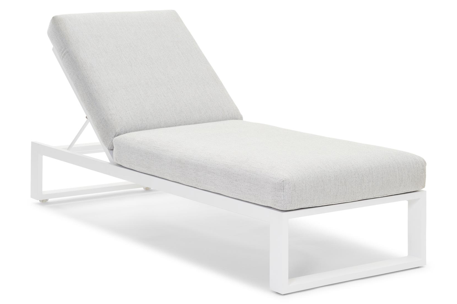 Verato verstelbaar ligbed in wit aluminium met savane nimbus all weather sunbrella® luxe kussen