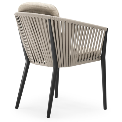 Orso tuinstoel in zwart aluminium en beige verticaal geweven vlakke rope met luxe zitkussen in All Weather Cosytica Althea Chalk