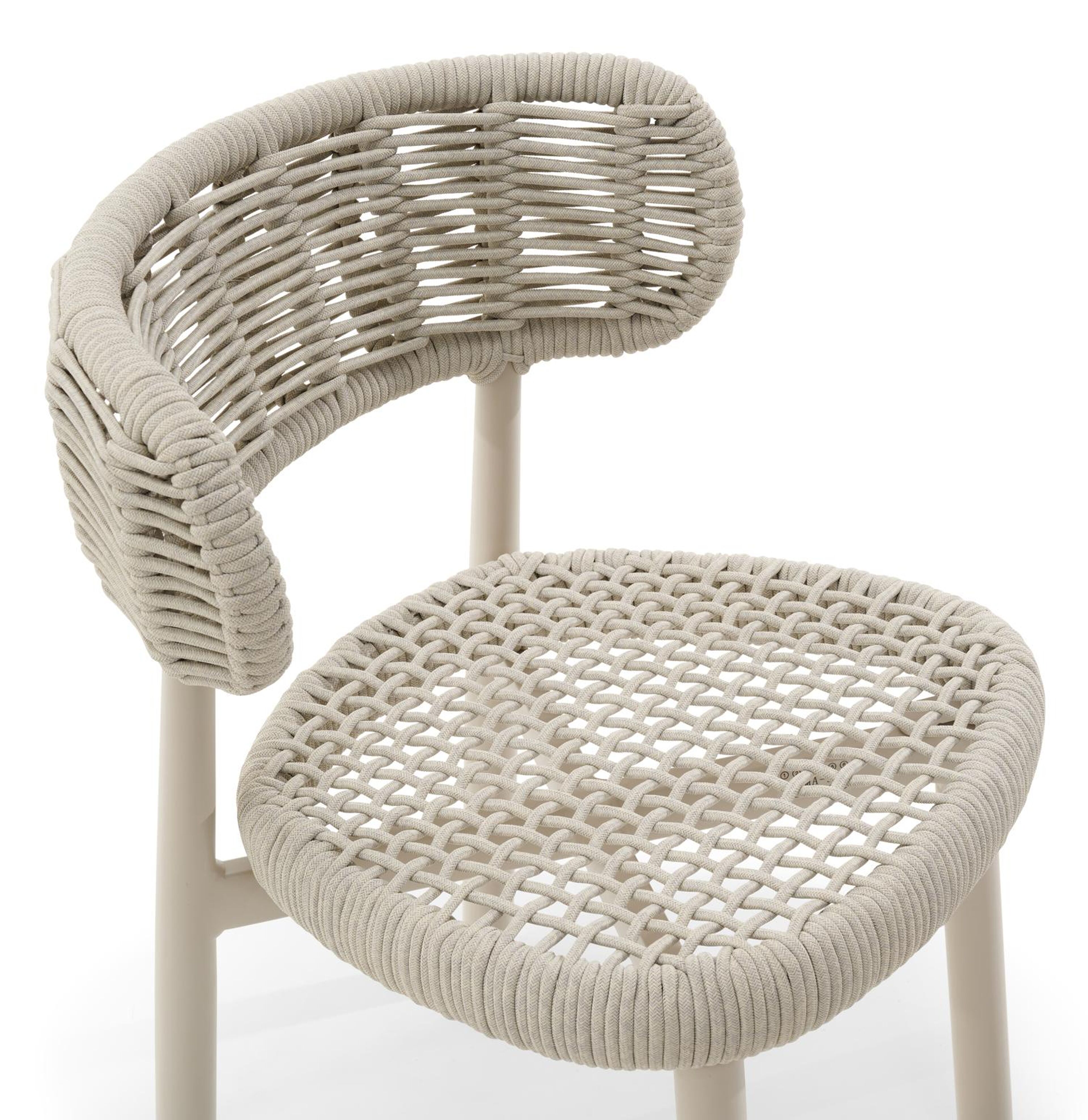 Lomo tuinstoel in beige aluminium en beige vierkant geweven ronde rope
