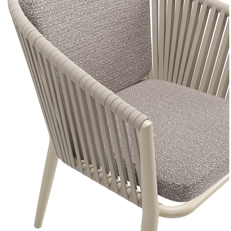 Chaise de jardin Orso en aluminium beige et corde plate tissée verticalement beige avec coussin en All Weather Sunbrella® Luxe Wander Granite