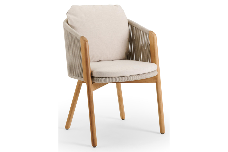 Gardo tuinstoel in teak en beige verticaal geweven ronde rope met kussen in heritage papyrus all weather sunbrella® luxe