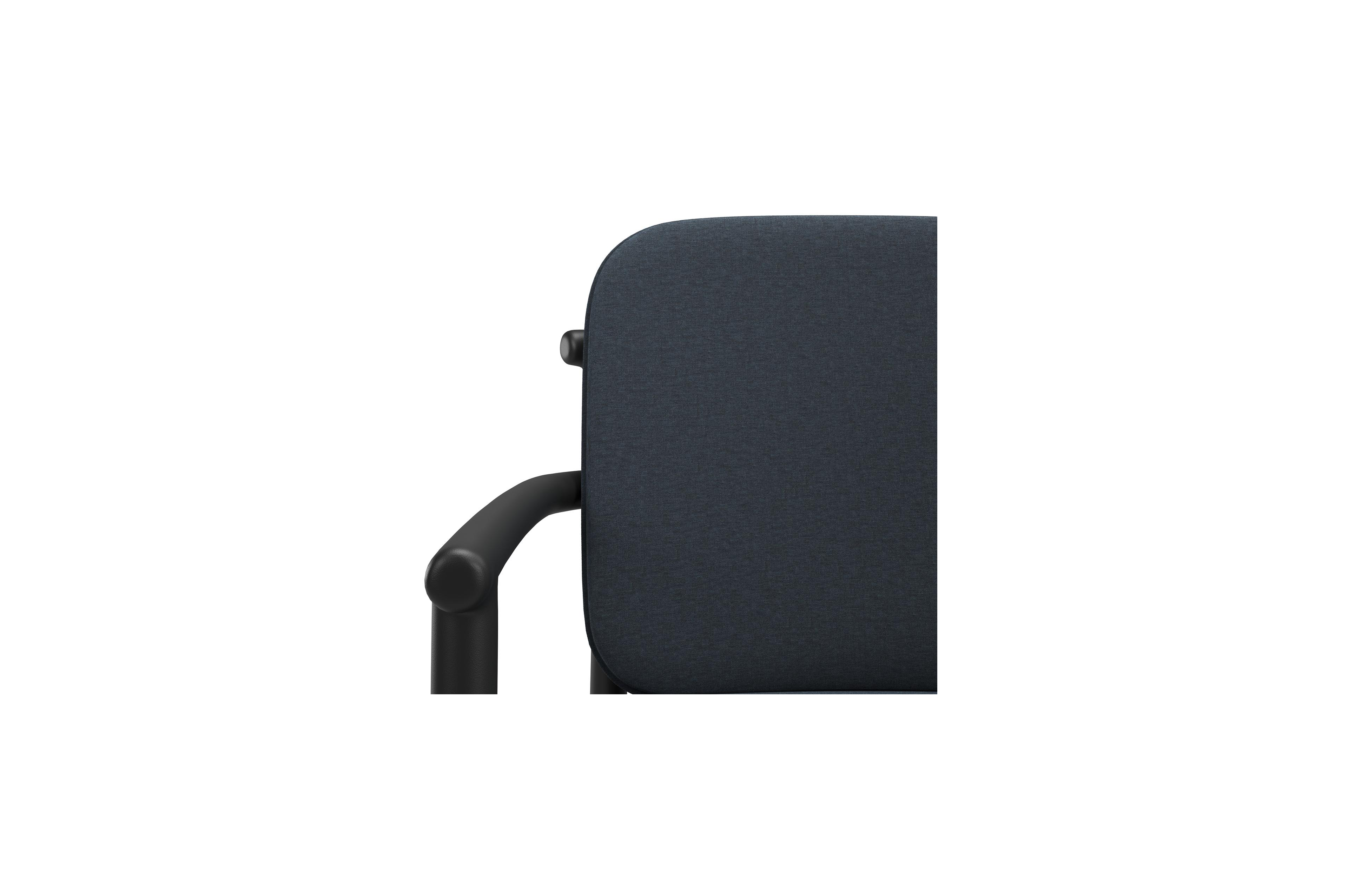 Bono stapelbare tuinstoel in zwart aluminium met stoelkussen in All Weather Sunbrella® Luxe Heritage Indigo