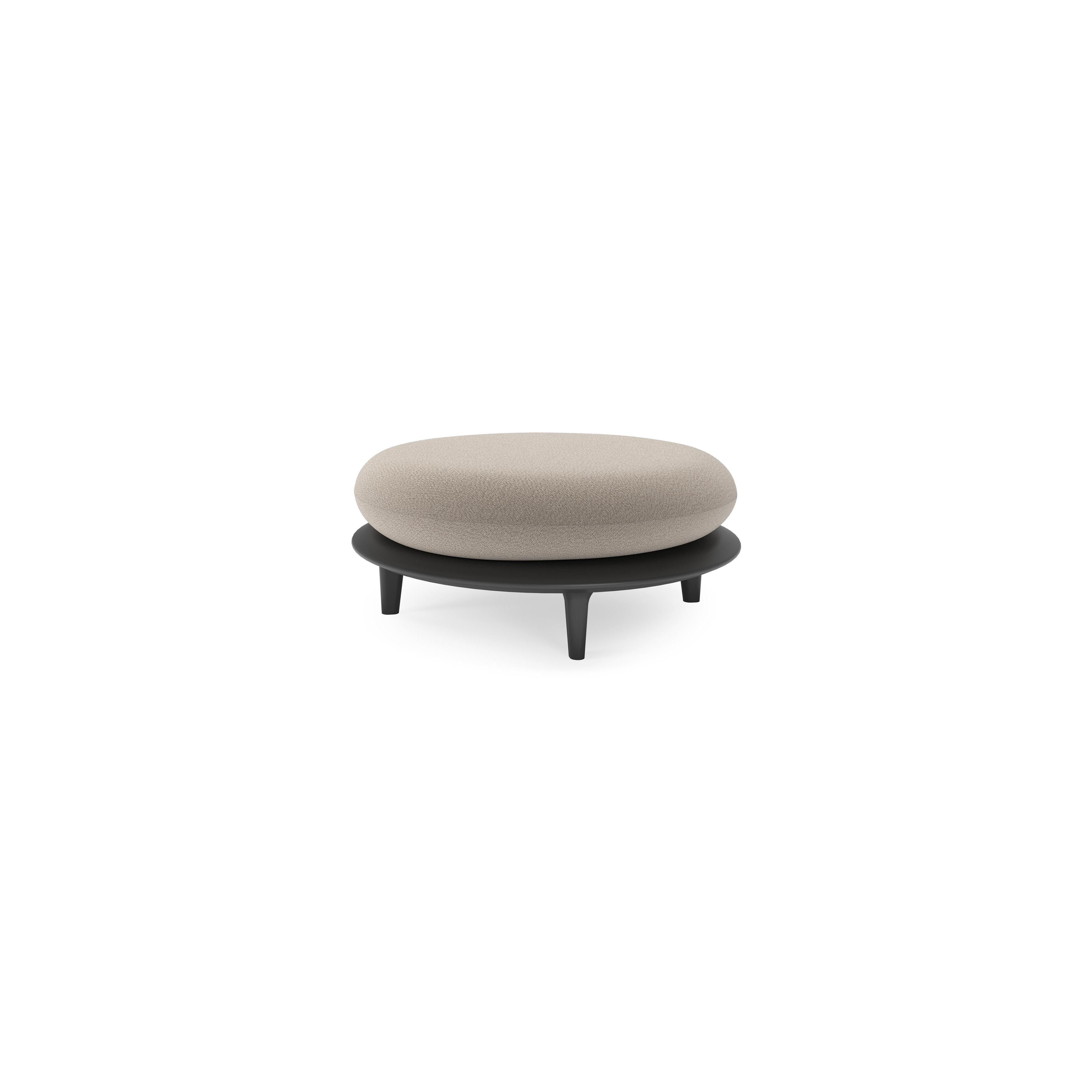 Bomero poef in zwart aluminium met savane coconut all weather sunbrella® luxe kussen