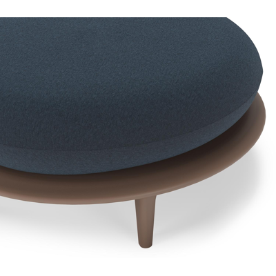 Bomero poef in taupe aluminium met heritage indigo all weather sunbrella® luxe kussen