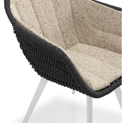 Pagino tuinstoel in wit aluminium en zwart ronde wicker met zitkussen in All Weather Cosytica Bora Jungle