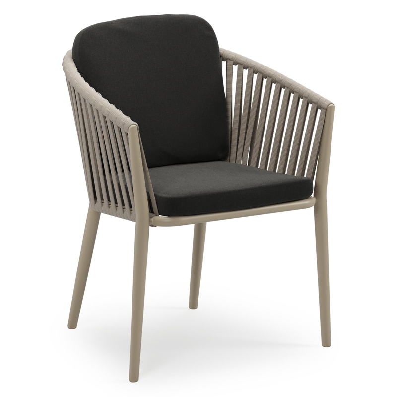Chaise de jardin empilable Orso en aluminium beige et corde large plate de luxe tissée verticalement beige avec coussin en All Weather Sunbrella® Luxe Natte Sooty