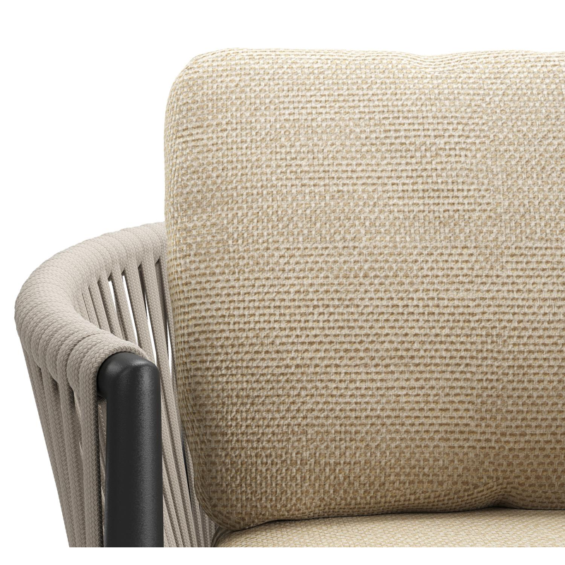 Organo tuinstoel in zwart aluminium en beige verticaal geweven luxe vlakke rope met zitkussen in All Weather Cosytica Althea Camel