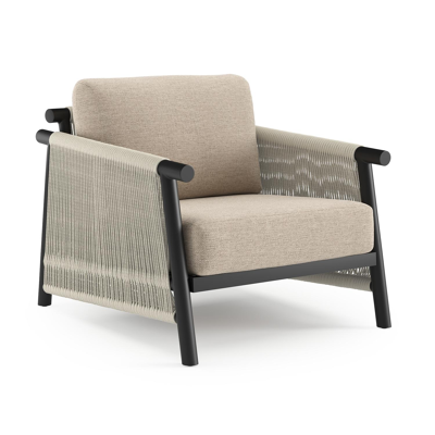 Erla loungestoel in zwart aluminium en beige verticaal geweven ronde rope met rustic weather+ softtouch kussen
