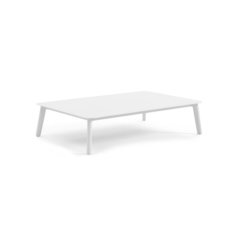 Mosa loungeset in wit aluminium en wit-grijs gedraaide ronde wicker met sand weather+ softtouch kussens en loungetafel