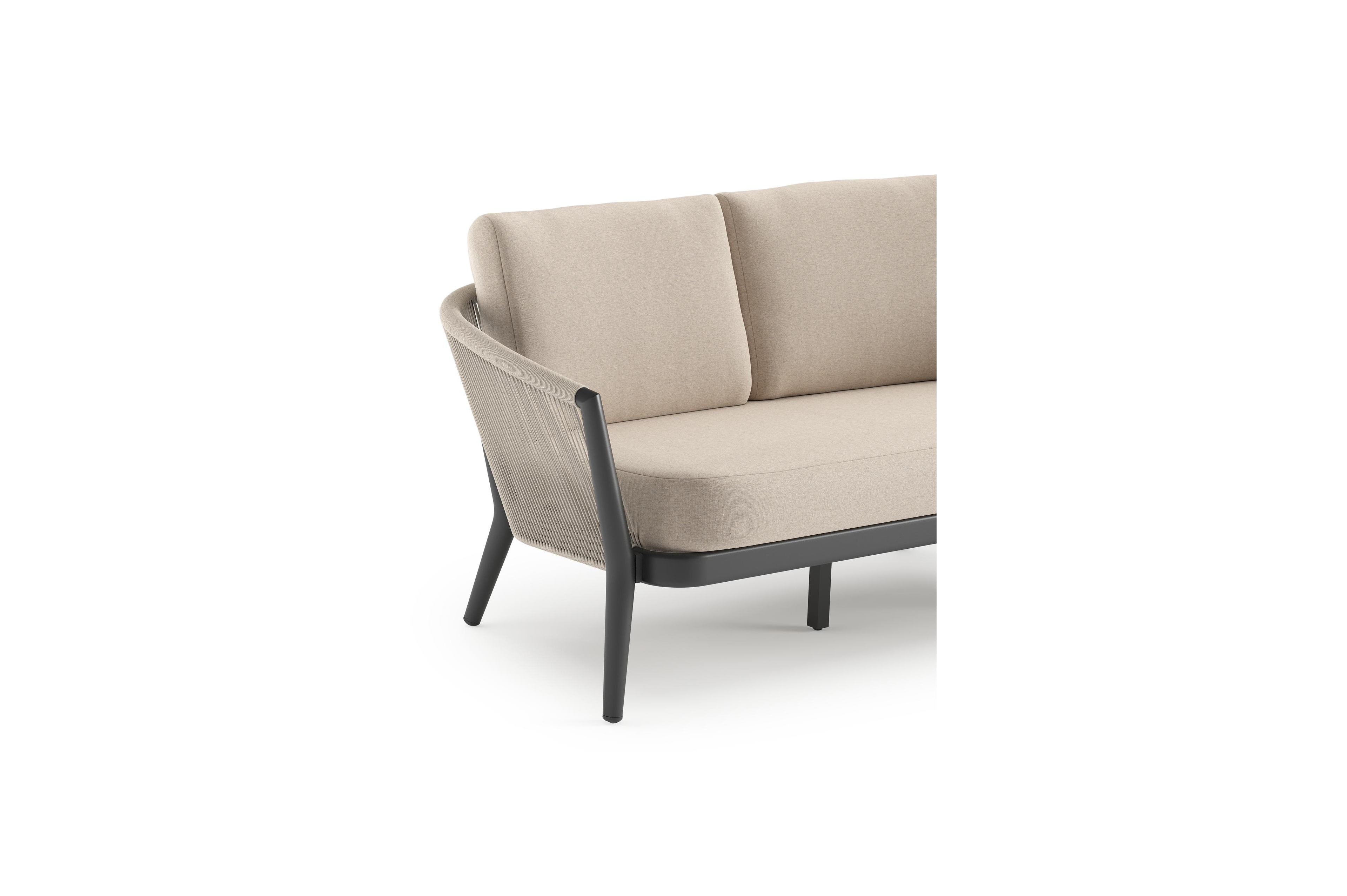 Orso loungebank in zwart aluminium en beige verticaal geweven ronde rope met Heritage Ash all weather sunbrella® luxe kussen