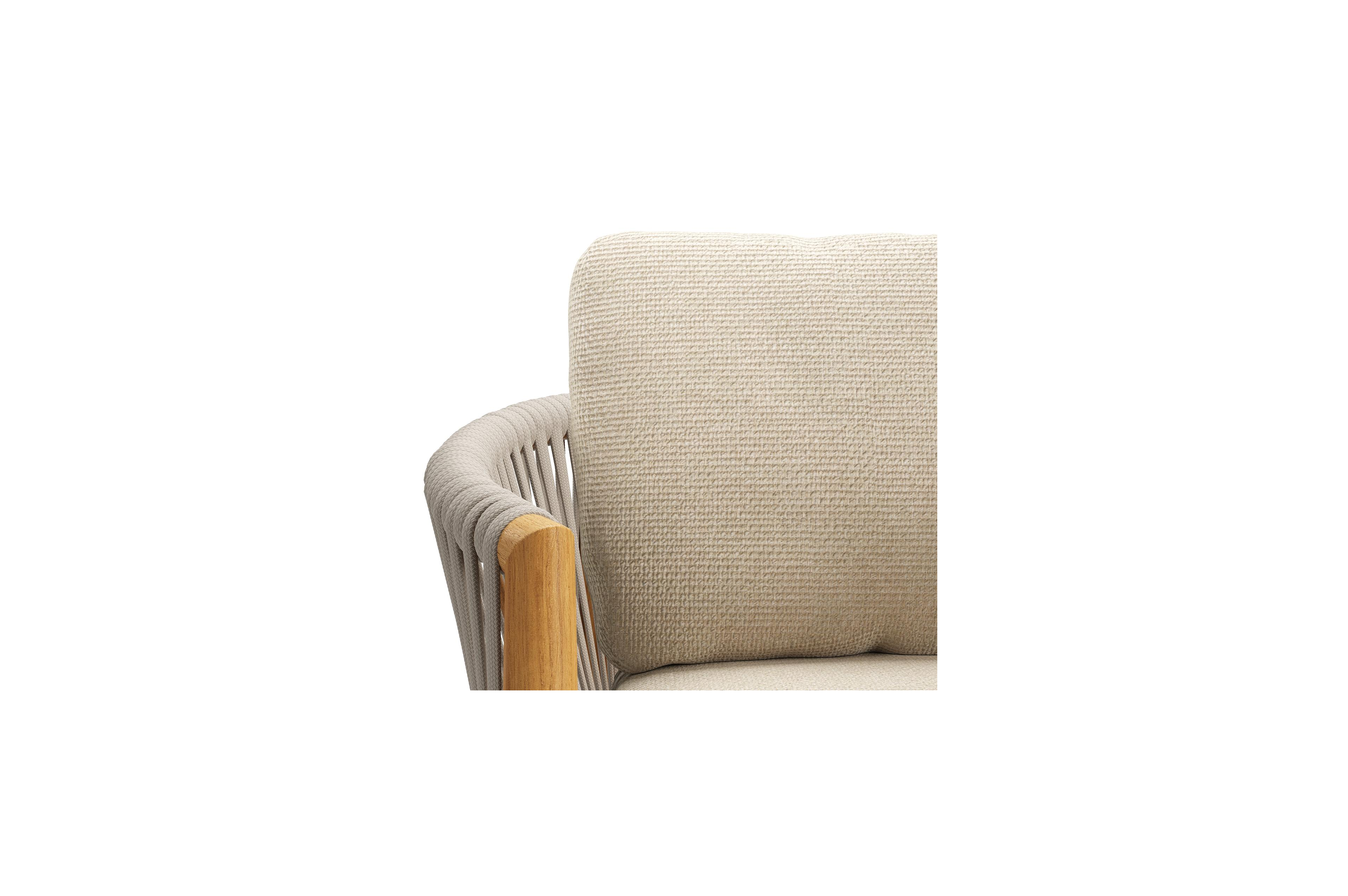 Organo tuinstoel in beige teak en beige verticaal geweven luxe vlakke rope met kussen in All Weather Cosytica Althea Chalk